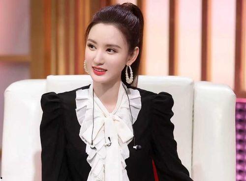 吃瓜张萌,揭秘娱乐圈背后的那些事儿